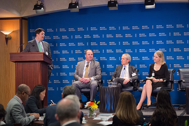  Panel: Solar securitization on the West Coast and beyond. L-R: Gregory A. Van Dyke, Tenaska; Steve Controulis, Solar Mosaic; Stephanie Sfakianos, BNP Paribas